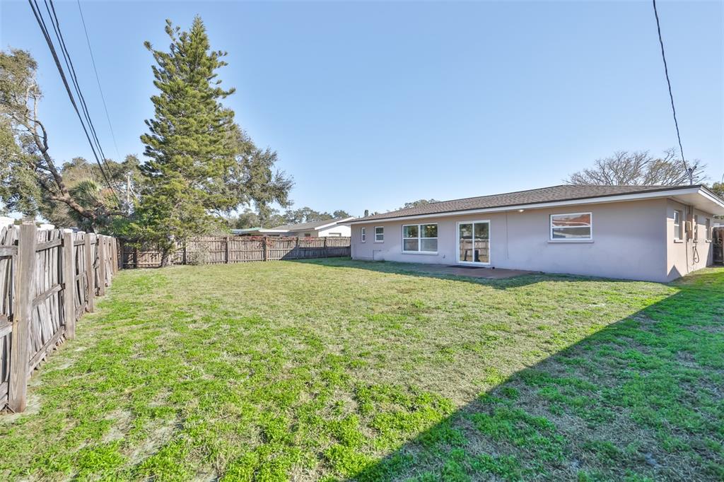 1826 Ridgeway Drive Clearwater, FL 33755 - Photo 18 of 20