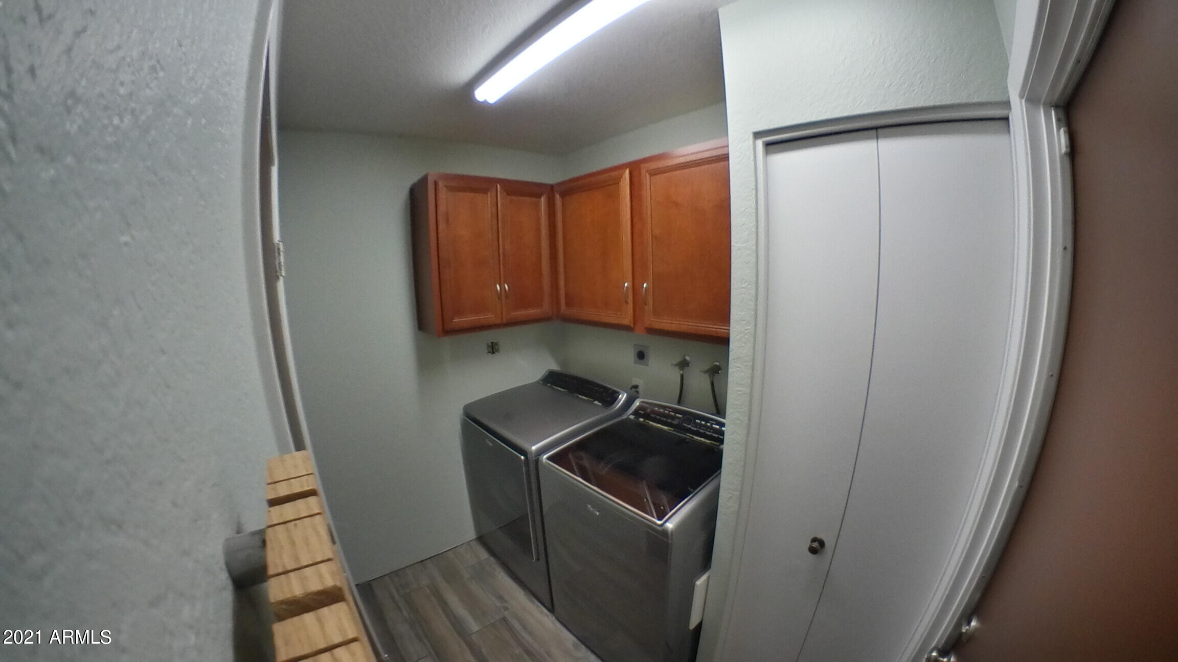 1825 West Utopia Road Phoenix, AZ 85027 - Photo 9 of 12 Laundry Room