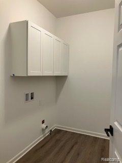 7884 Willis Road Ypsilanti, MI 48197 - Photo 17 of 19 Laundry room