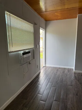 $950 | 321 North 11th Street, Unit C, Fort Pierce, FL 34950