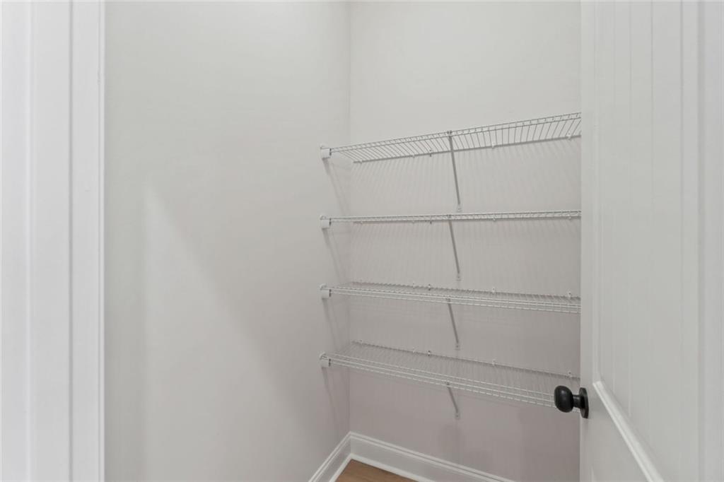 769 Dawn Place Alto, GA 30510 - Photo 14 of 40 a view of a small space