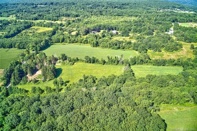 $500,000 | 1604 Bunker Hill Road, Watertown, CT 06795