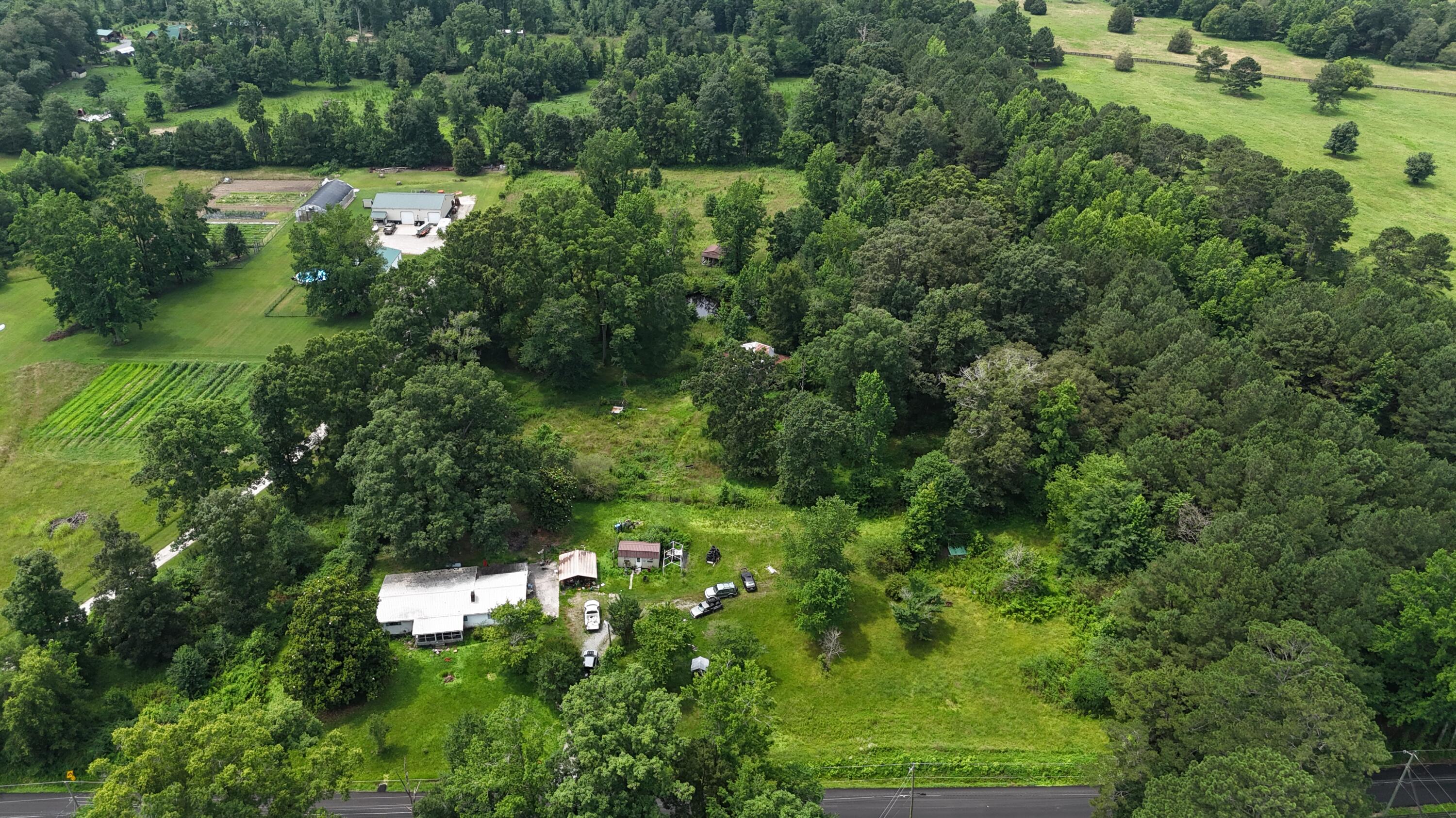 393 Sim Goodwin Road McDonald, TN 37353 - Photo 8 of 13 dji_fly_20250627_122234_0644_17510430677