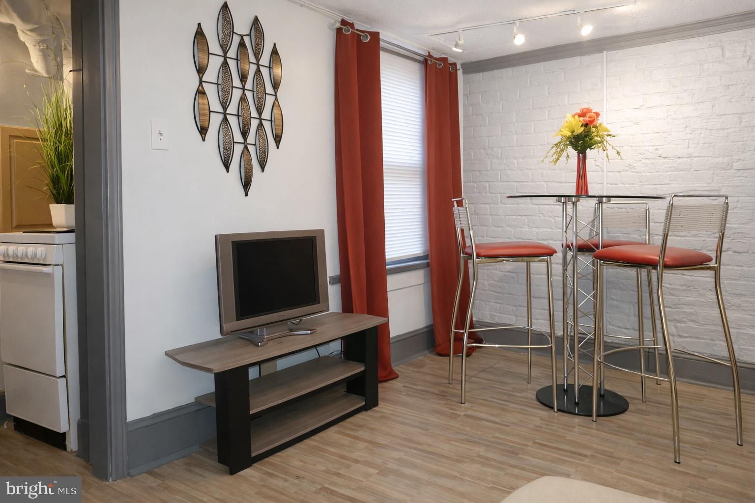 1122 Columbia Road Northwest Washington, DC 20009 - Photo 31 of 42 Basement dinette area