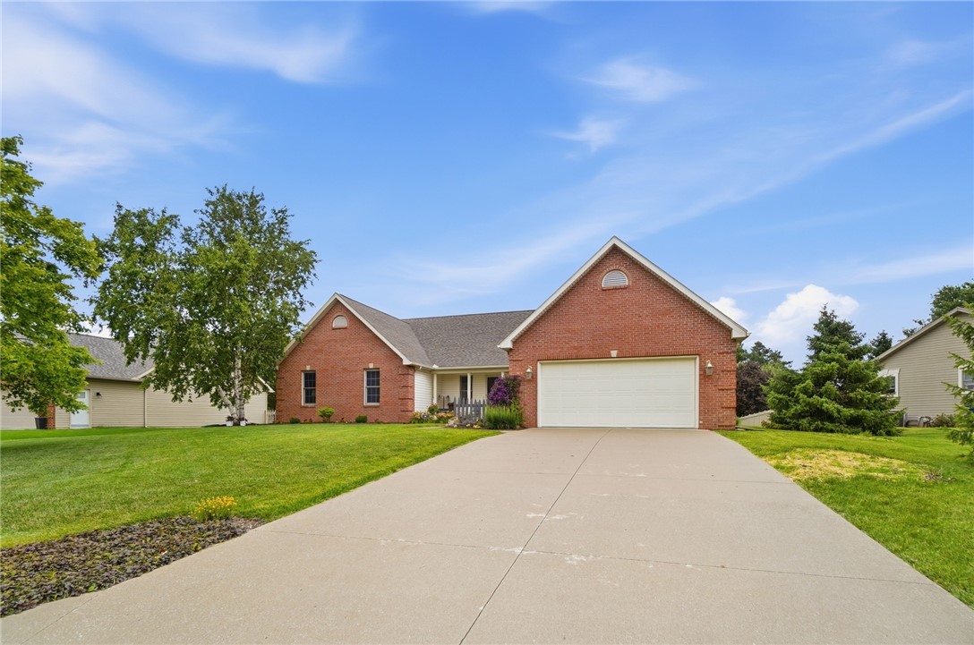 656 Gardenview Circle Lima, OH 45801 - Photo 2 of 43