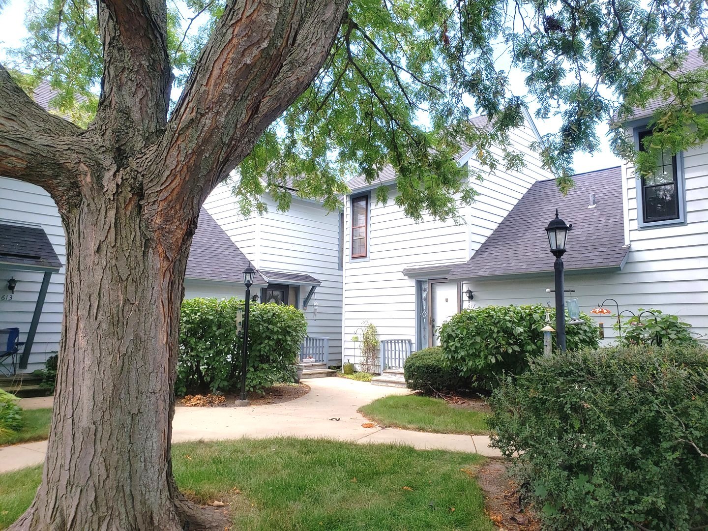 615 Dunham Road Gurnee, IL 60031 - Photo 27 of 33