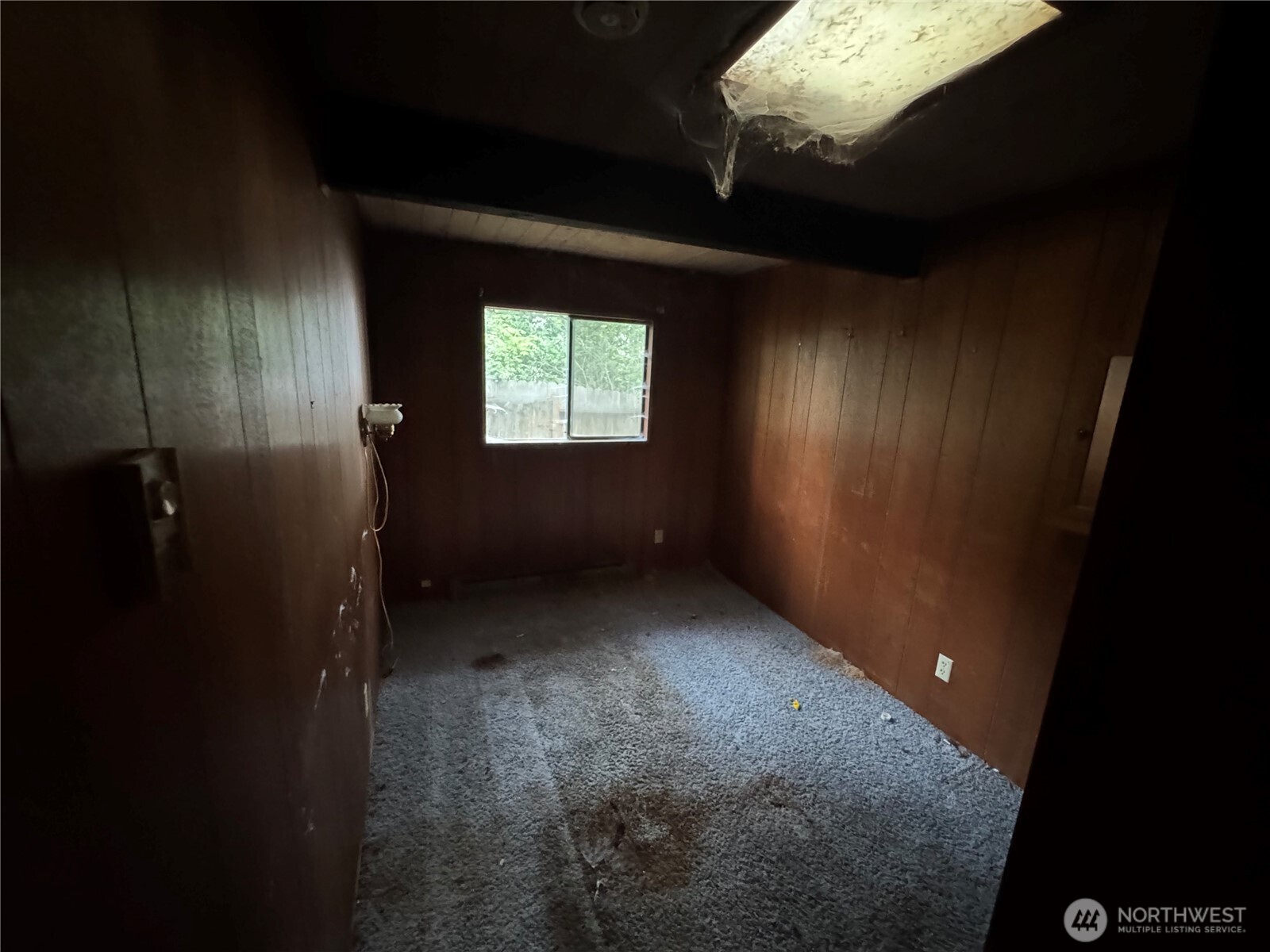 1284 Dines Point Road Greenbank, WA 98253 - Photo 11 of 39 a view of empty room