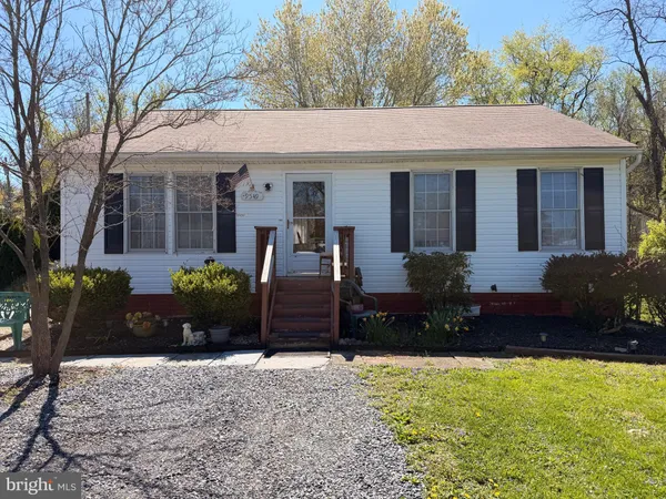 $350,000 | 9549 Fingerboard Road, Ijamsville, MD 21754