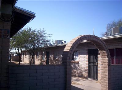 118 West Rillito Street Tucson, AZ 85705 - Photo 2 of 8