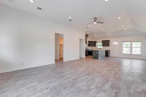 $230,000 | 9811 Kerr Street, Houston, TX 77029