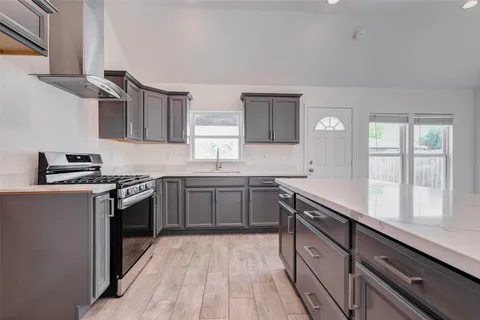 $230,000 | 9811 Kerr Street, Houston, TX 77029