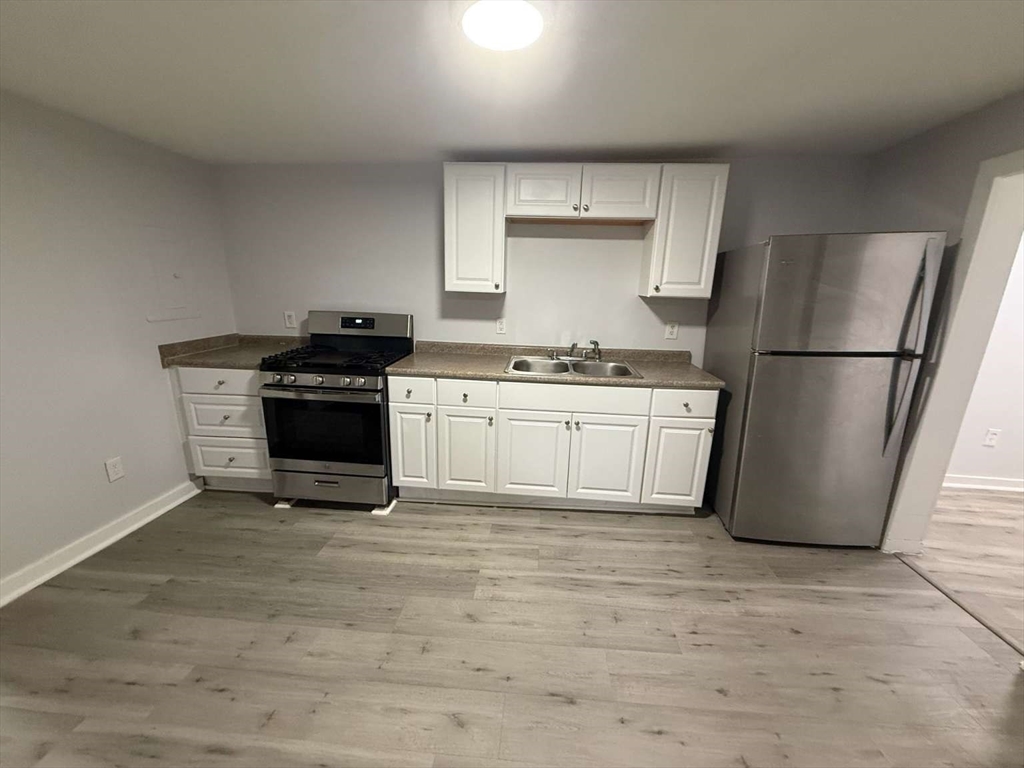 33 Union Street Southbridge, MA 01550 - Photo 15 of 20