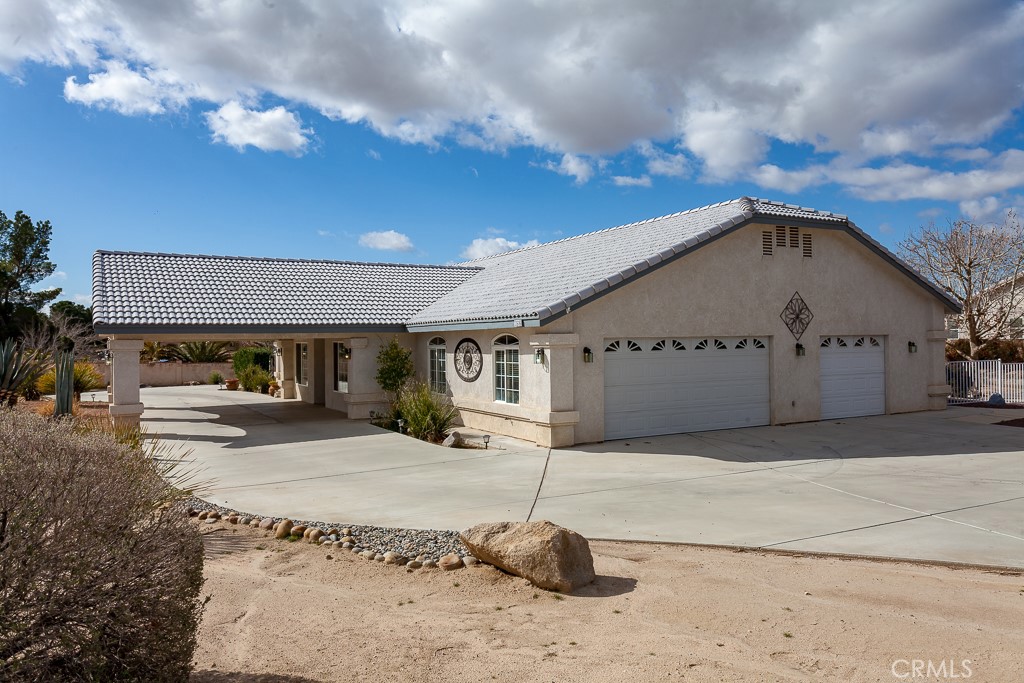 13616 Cronese Road Apple Valley, CA 92308 - Photo 1 of 1 Gallery Image 1