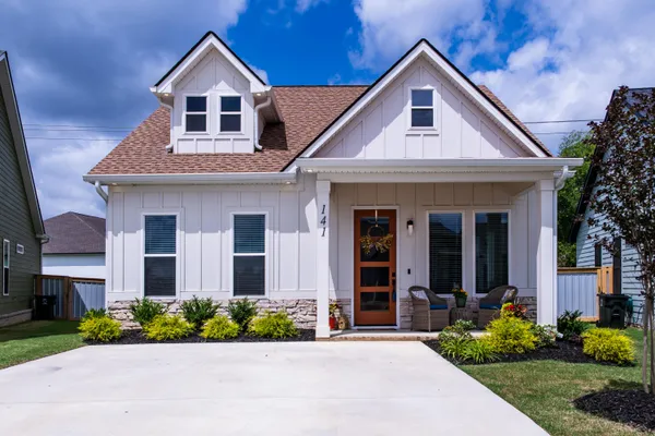 $319,900 | 141 Idle Place Circle, Rossville, GA 30741
