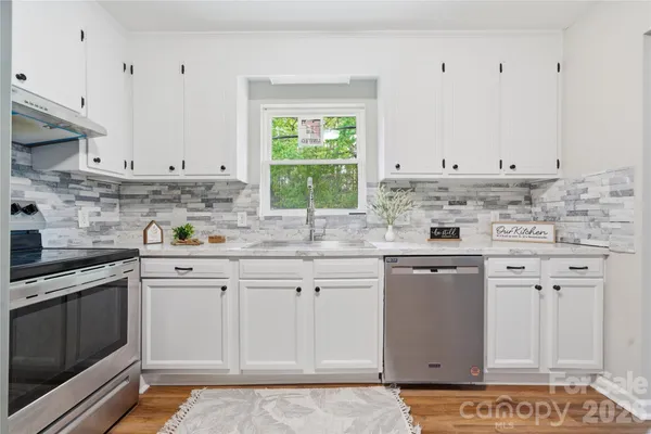 $315,000 | 3285 Douglas Way Lane, Lancaster, SC 29720
