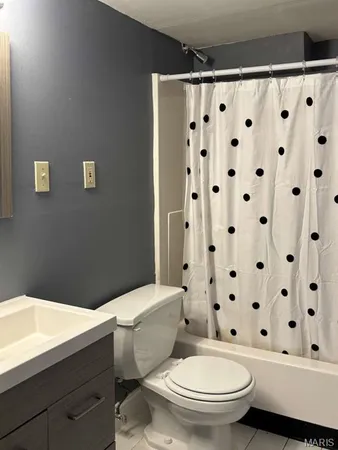 $299,900 | 1464 Sproule Avenue, St. Louis, MO 63139
