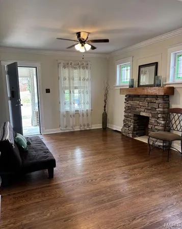 $299,900 | 1464 Sproule Avenue, St. Louis, MO 63139