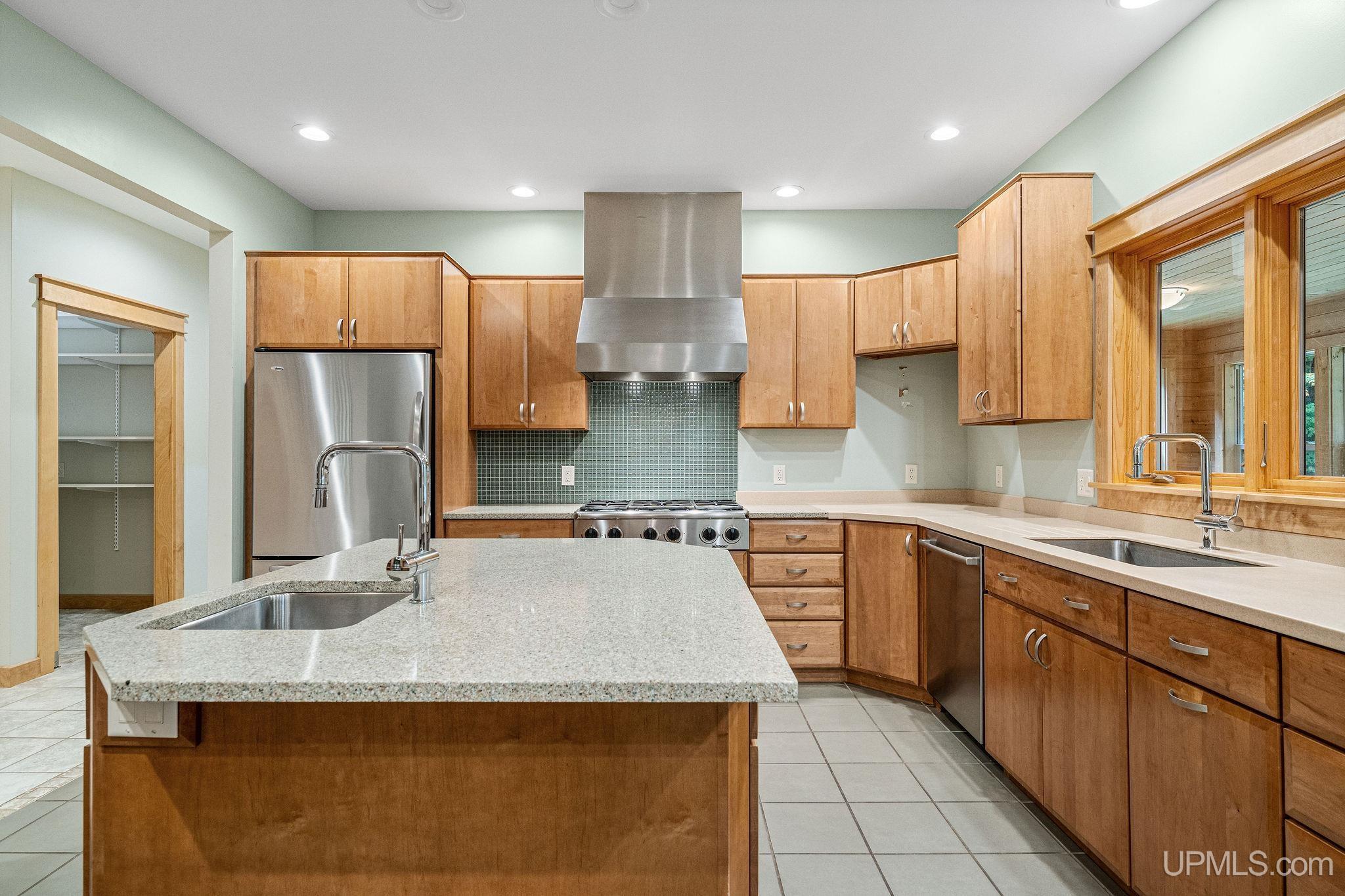 125 Chapel Ridge Road Marquette, MI 49855 - Photo 13 of 71 Gallery Image 13