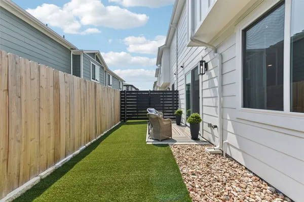 $2,513 | 9304 Felix Sparke Drive, Austin, TX 78744