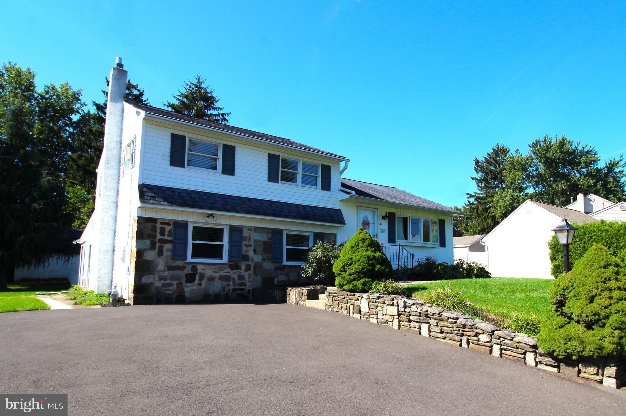 676 Violet Road Warminster, PA 18974 - Photo 1 of 23 Gallery Image 1