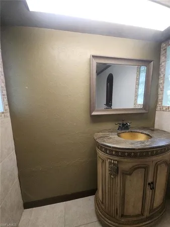 $2,700 | 4619 Chippendale Drive, Naples, FL 34112