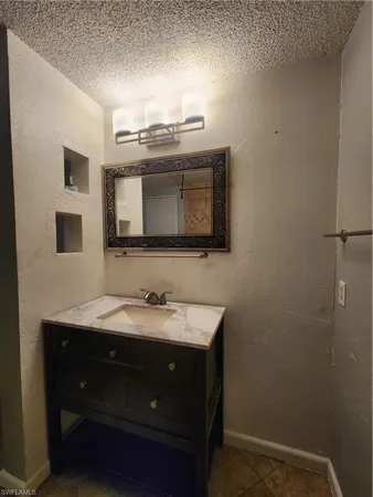 $2,700 | 4619 Chippendale Drive, Naples, FL 34112