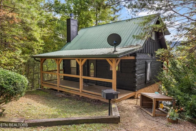 $1,250,000 | 4206 Mountain Rest Way, Sevierville, TN 37876