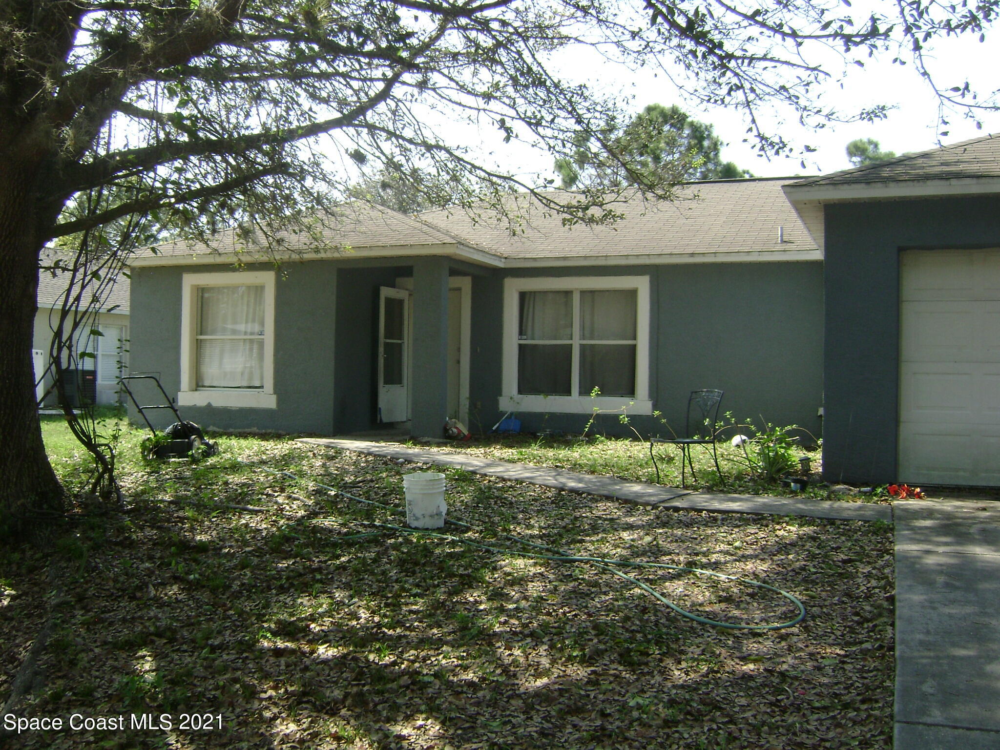 2750 Felix Road Southeast Palm Bay, FL 32909 - Photo 1 of 26 2750 Felix Rd
