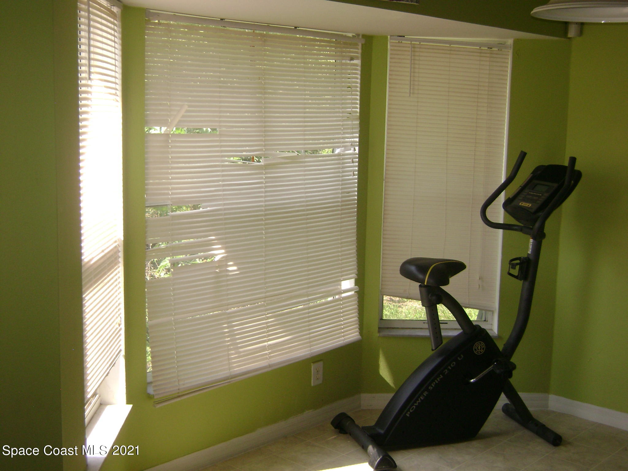 2750 Felix Road Southeast Palm Bay, FL 32909 - Photo 5 of 26 Felix 031