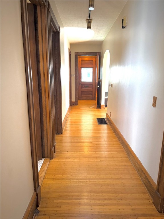 21 Thayer Street, Unit 2 Rochester, NY 14607 - Photo 10 of 13