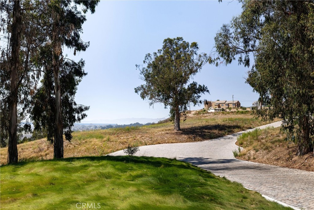 4 Castle Bluff Road Arroyo Grande, CA 93420 - Photo 13 of 26 Gallery Image 13