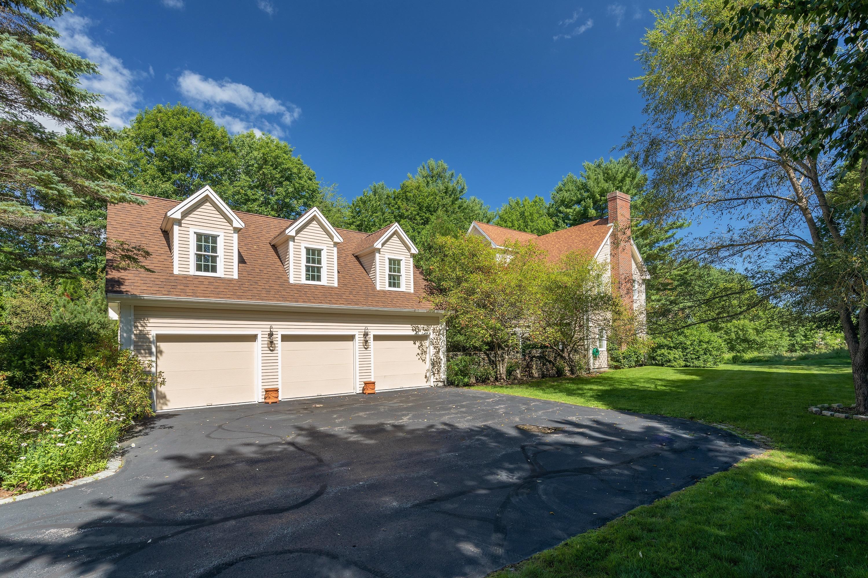 19 Inverness Road Falmouth, ME 04105 - Photo 31 of 34 19-Inverness-Road-Falmouth_43-EC_Print