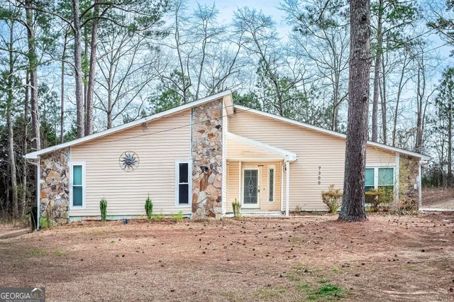 $154,950 | 7300 Buck Creek Drive, Fairburn, GA 30213