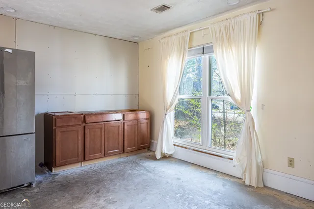 $154,950 | 7300 Buck Creek Drive, Fairburn, GA 30213