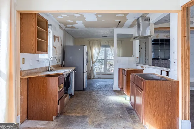 $154,950 | 7300 Buck Creek Drive, Fairburn, GA 30213