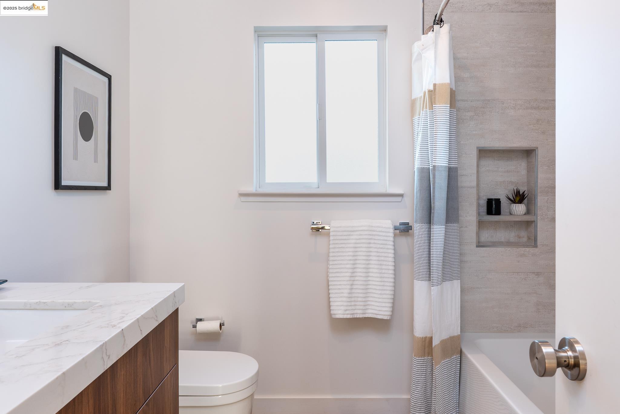 207 Cambridge Avenue Kensington, CA 94708 - Photo 25 of 47 a bathroom with a sink toilet and shower