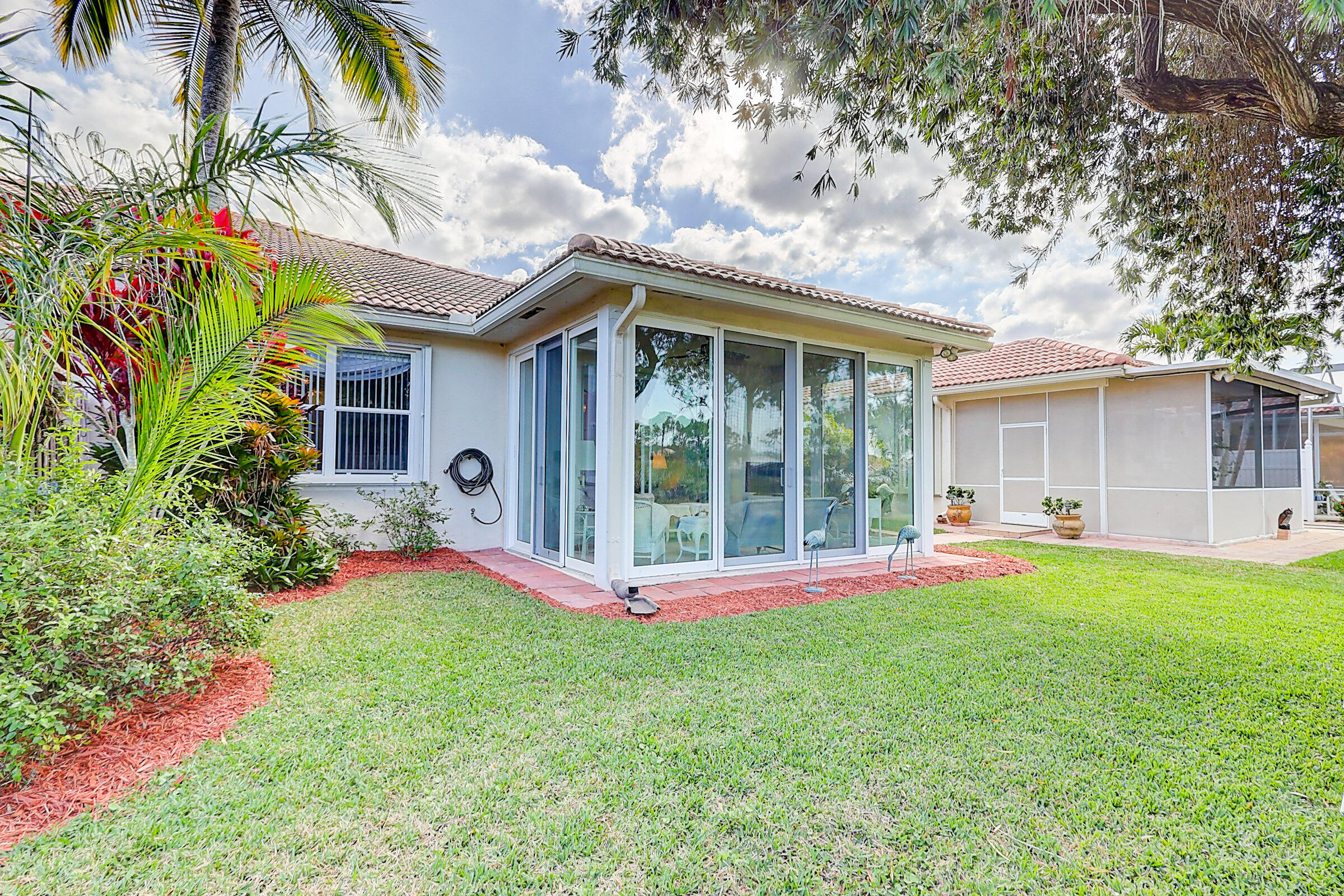 6788 Southeast Warwick Lane Stuart, FL 34997 - Photo 27 of 40 Sunporch