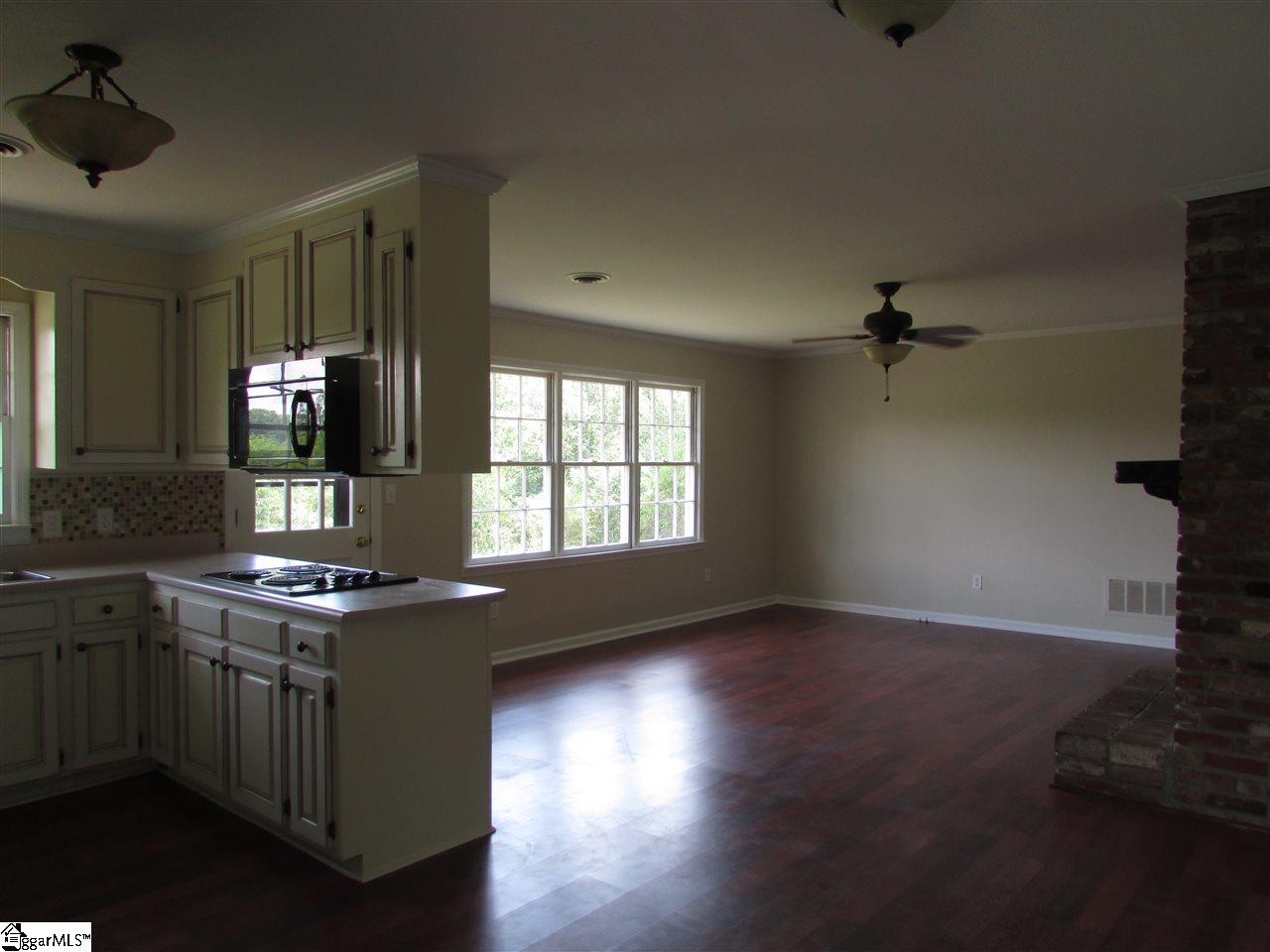 491 Tabor Woods Road Pickens, SC 29671 - Photo 8 of 30