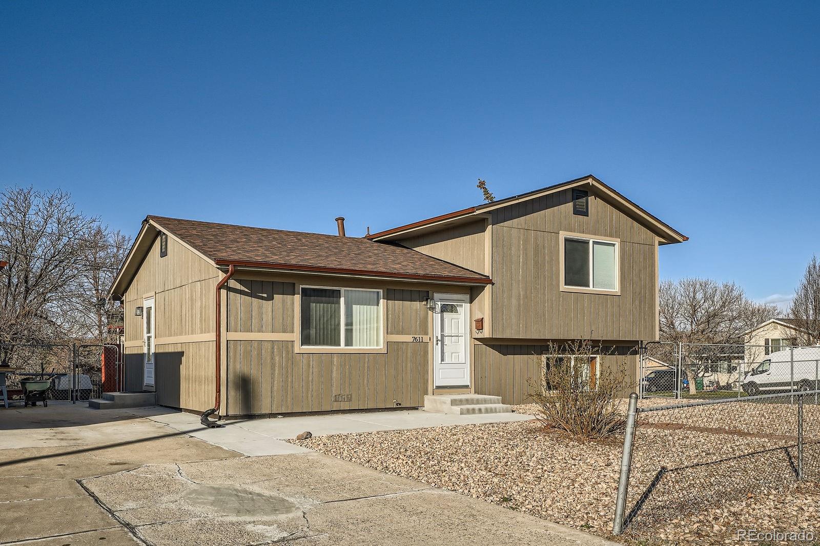 7611 Fernando Road Denver, CO 80221 - Photo 4 of 29