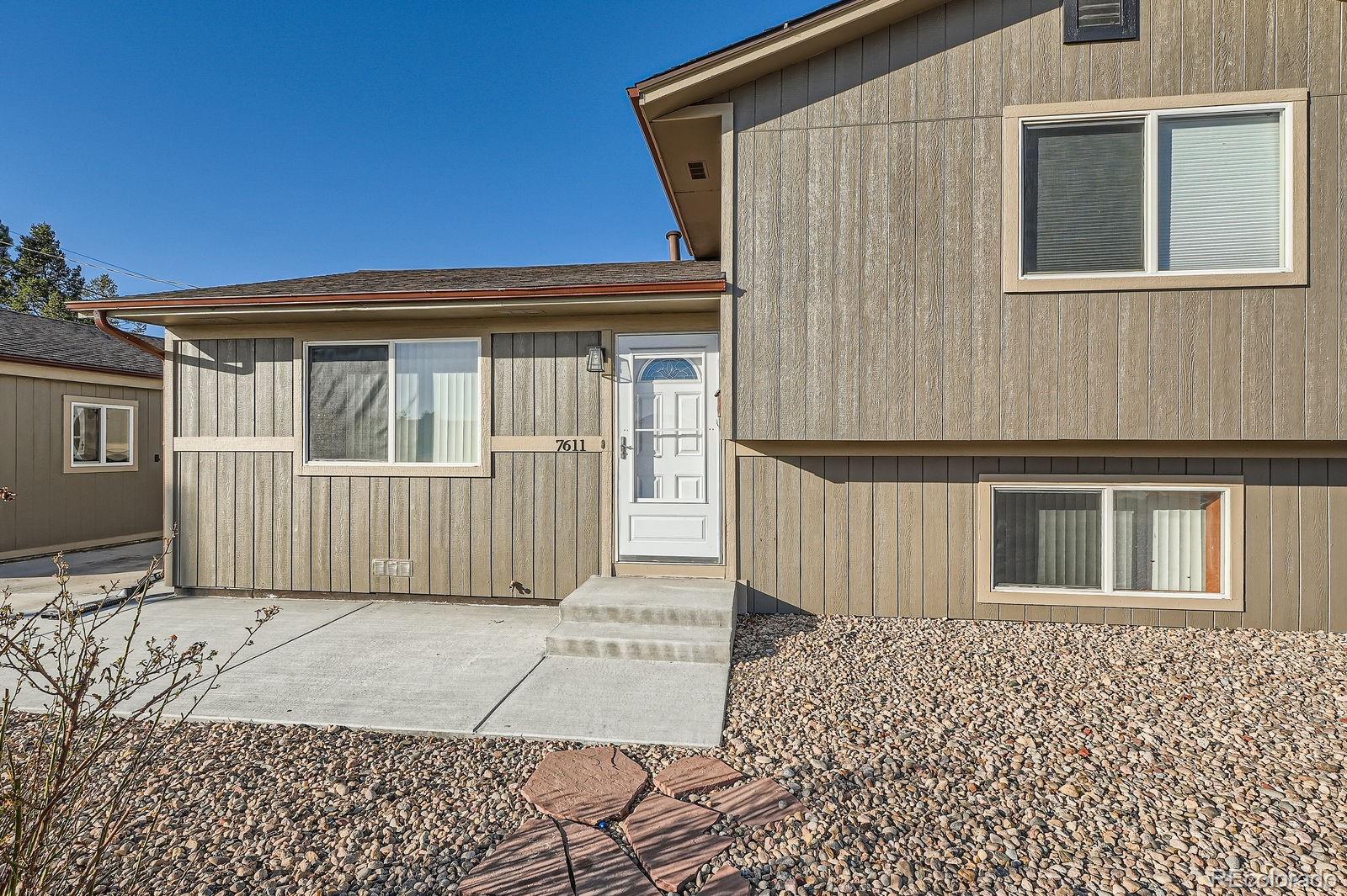 7611 Fernando Road Denver, CO 80221 - Photo 6 of 29