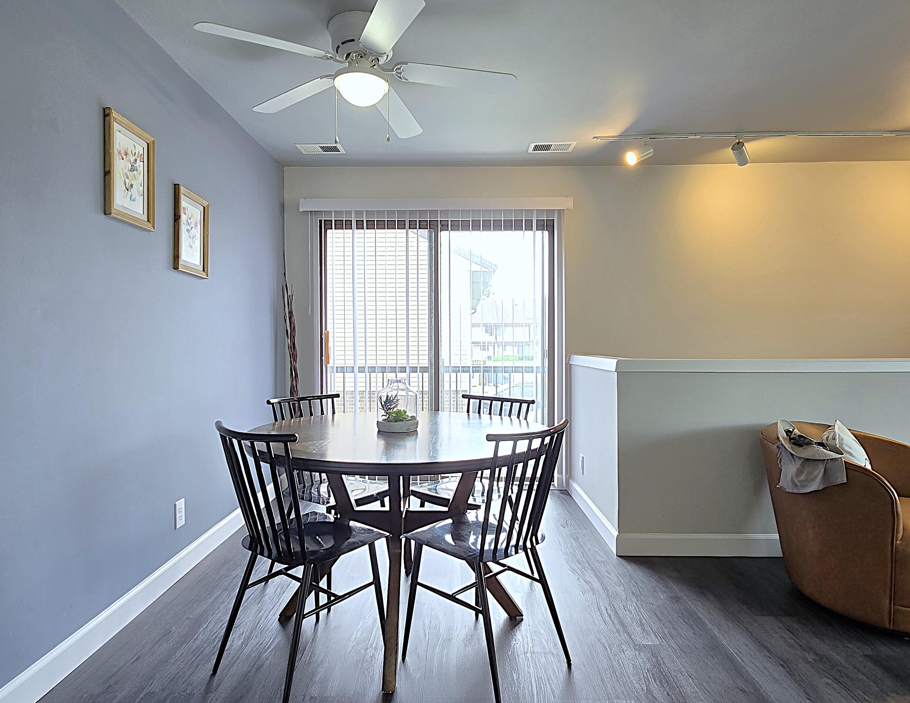 6322 South 20th Street Milwaukee, WI 53221 - Photo 10 of 34 Dining Room