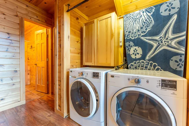 $630,000 | 1471 North Pioneer Road, Ely, MN 55731