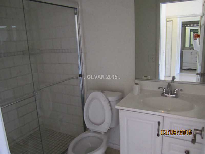 541 Chandler Street Henderson, NV 89014 - Photo 17 of 24 Master Bath/Spa.