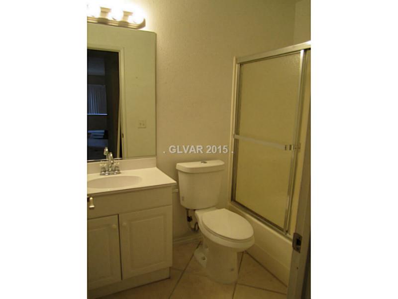 541 Chandler Street Henderson, NV 89014 - Photo 24 of 24 Bathroom.