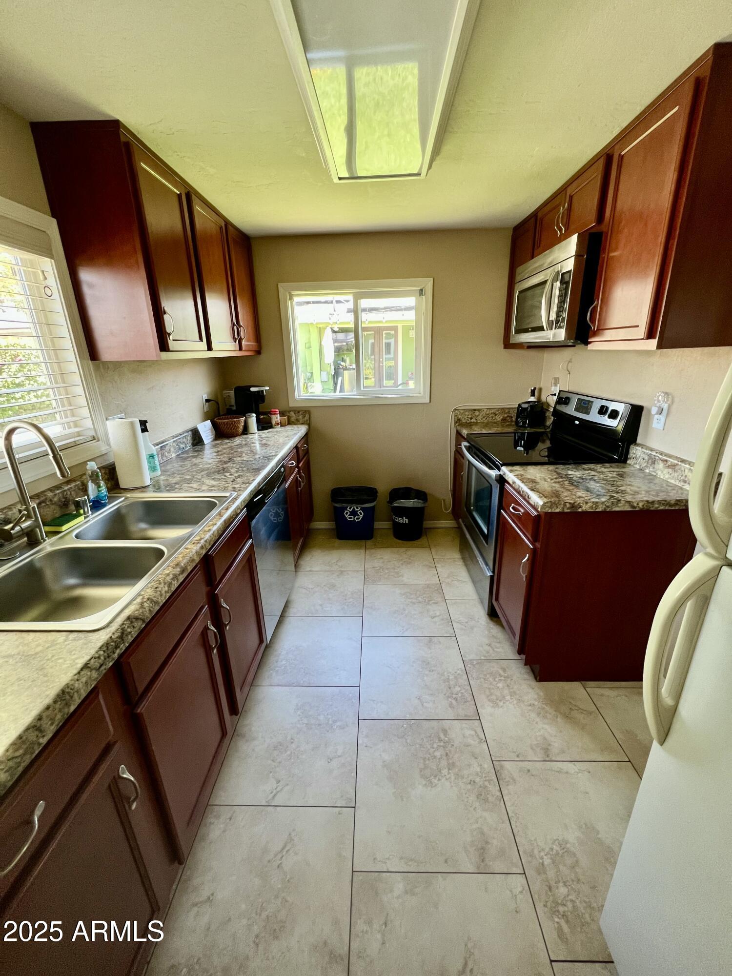 4120 North 19th Street, Unit REAR Phoenix, AZ 85016 - Photo 7 of 10 IMG_0608