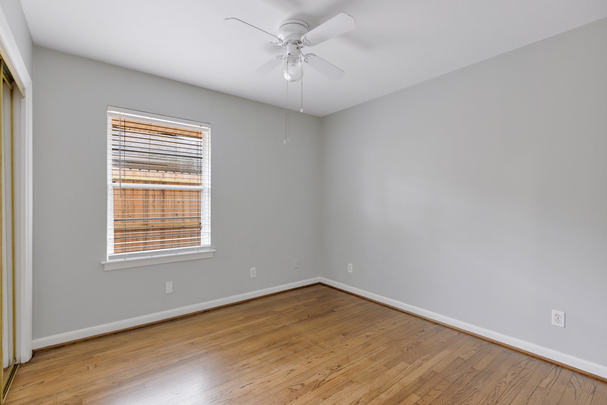 4750 Sanford Road Houston, TX 77035 - Photo 14 of 15