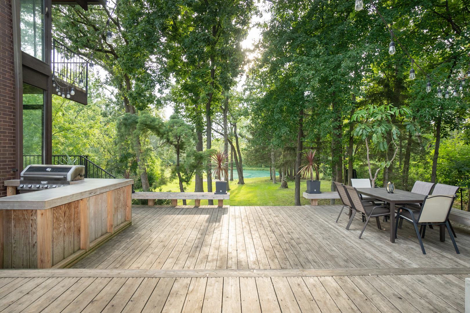 1390 Ridge Road Highland Park, IL 60035 - Photo 2 of 3