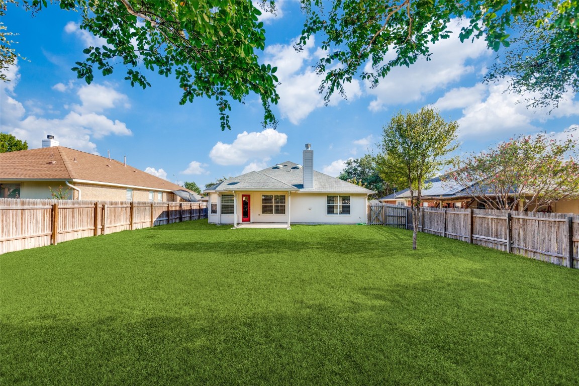 410 River Crossing Trail Round Rock, TX 78665 - Photo 21 of 25