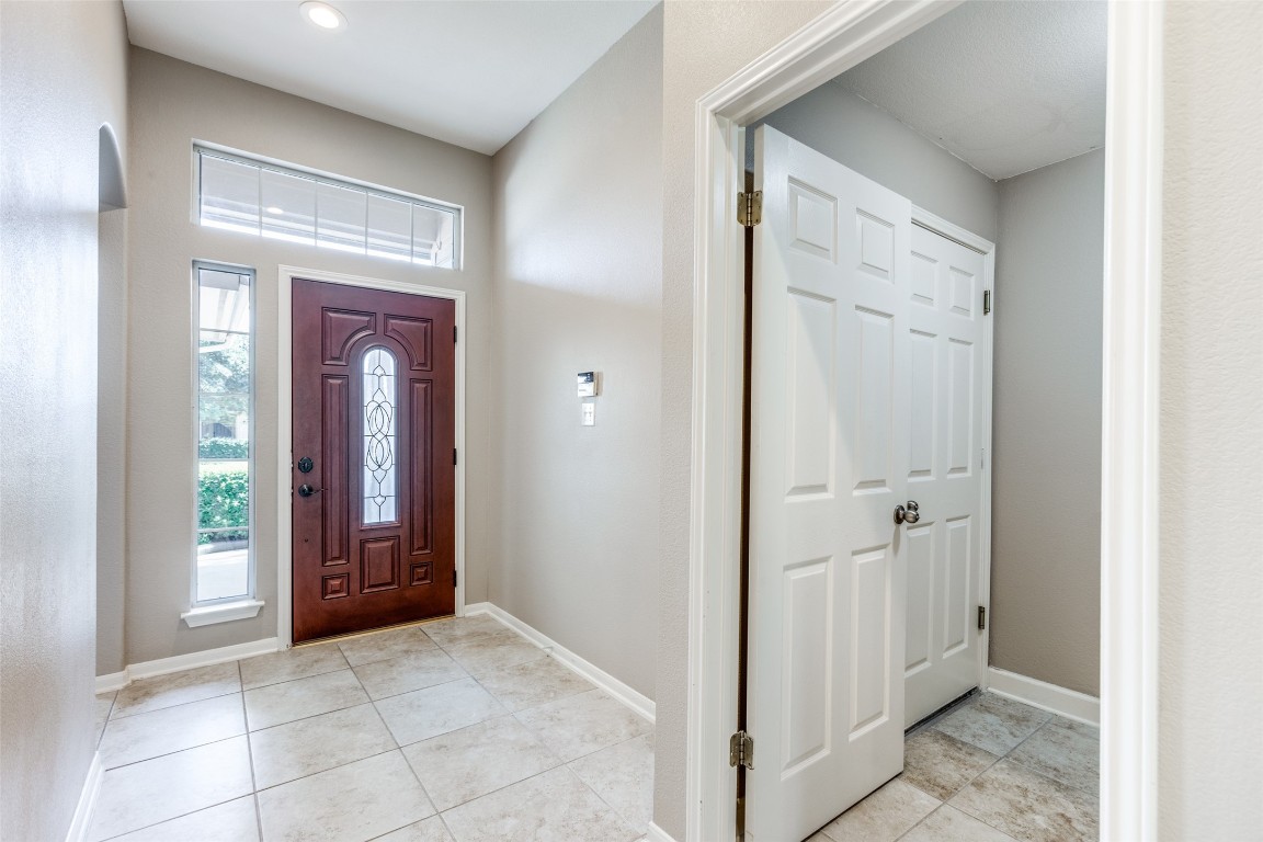 410 River Crossing Trail Round Rock, TX 78665 - Photo 4 of 25