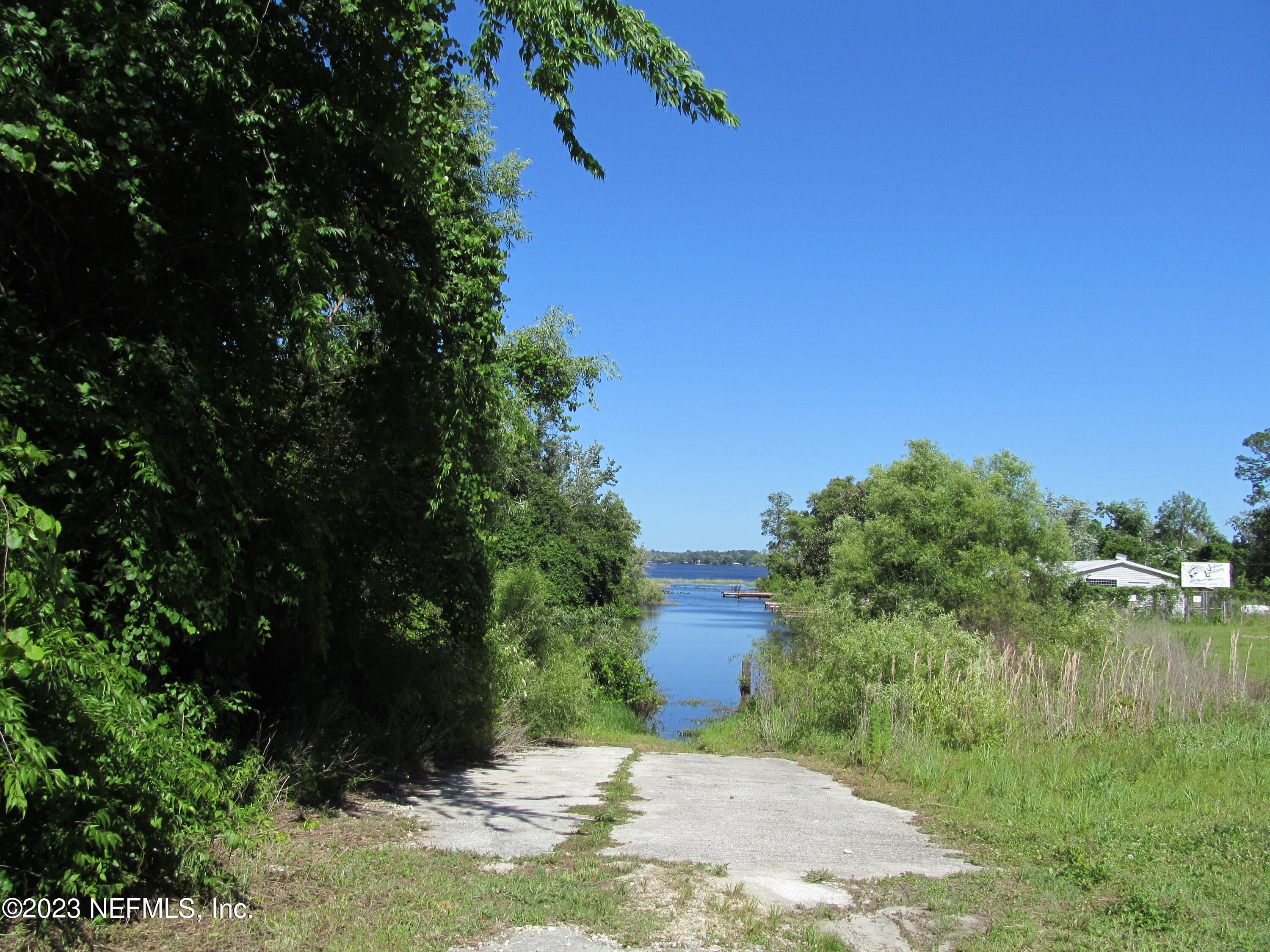 208 Tinsley Road Florahome, FL 32140 - Photo 55 of 71 a view of a lake view